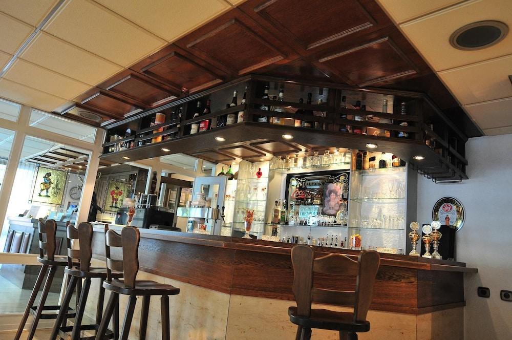 Akzent Hotel Koerner Hof Дортмунд Екстериор снимка